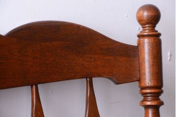 中古　輸入家具　大振りなアームチェア(1)