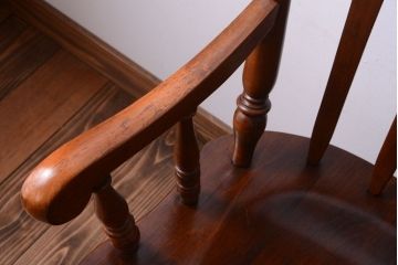 中古　輸入家具　大振りなアームチェア(1)