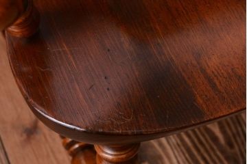 中古　輸入家具　大振りなアームチェア(2)