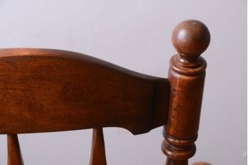 中古　輸入家具　大振りなアームチェア(2)