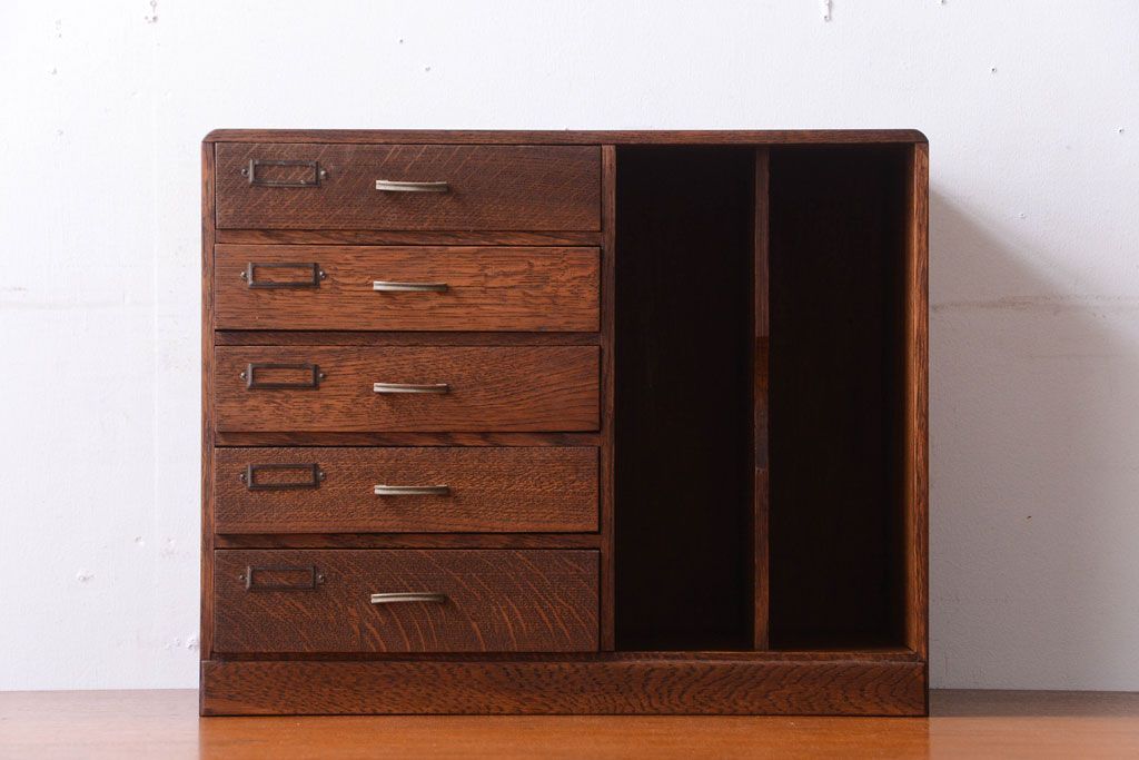 レトロ家具　アンティーク　古いナラ材のレトロな本立て付き小引き出し