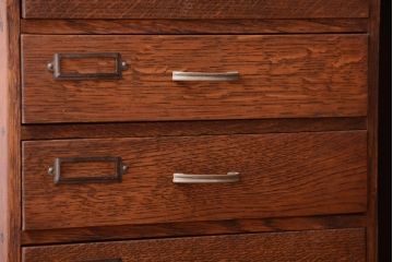 レトロ家具　アンティーク　古いナラ材のレトロな本立て付き小引き出し