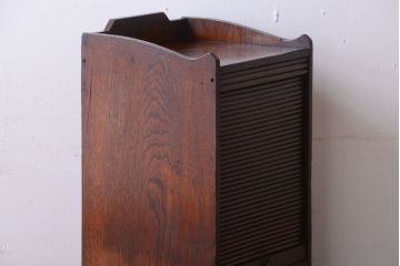 アンティーク家具　和製アンティーク　ナラ材製!シャッター付きの上質な古い小引き出し