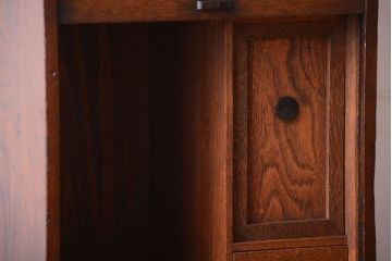 アンティーク家具　和製アンティーク　ナラ材製!シャッター付きの上質な古い小引き出し