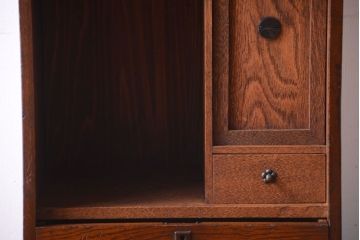 アンティーク家具　和製アンティーク　ナラ材製!シャッター付きの上質な古い小引き出し