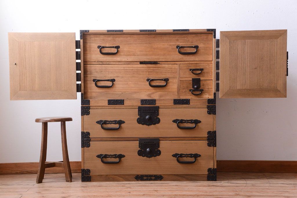 アンティーク家具　古民具・骨董　明治期　木味のアンティーク重ね観音箪笥