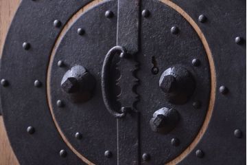 アンティーク家具　古民具・骨董　明治期　木味のアンティーク重ね観音箪笥