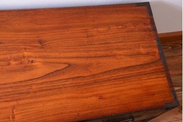 アンティーク家具　古民具・骨董　明治期　立派な金具のアンティーク観音箪笥(衣装箪笥)