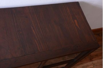 アンティーク家具　和製アンティーク　古い木製の脚付きサイドボード(収納棚)