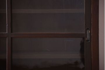 アンティーク家具　和製アンティーク　古い木製の脚付きサイドボード(収納棚)