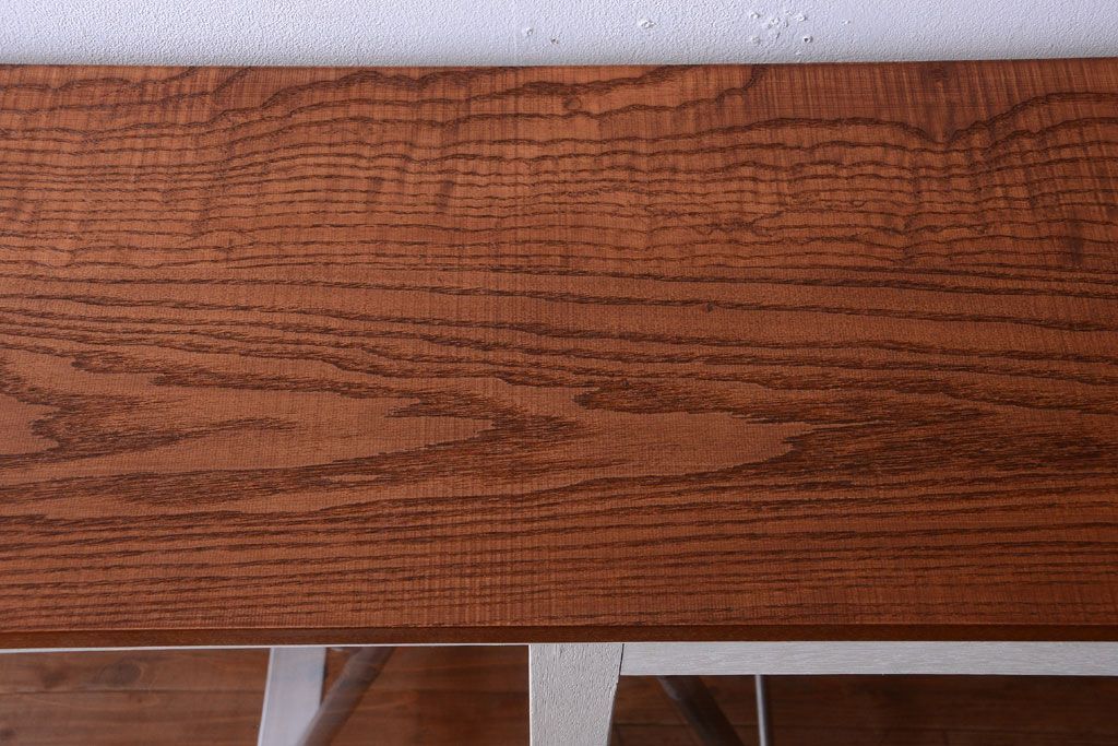 レトロ家具　アンティークペイント　特大サイズ!レトロな横長収納棚