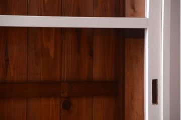 レトロ家具　アンティークペイント　特大サイズ!レトロな横長収納棚