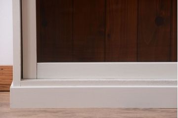 レトロ家具　アンティークペイント　特大サイズ!レトロな横長収納棚