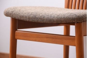 ヴィンテージ家具　飛騨産業　ビンテージキツツキ　食堂椅子(ダイニングチェア)(1)
