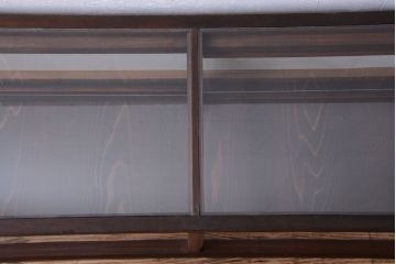 アンティーク家具　和製アンティーク　古い木製の背の低いガラスケース(ローボード)