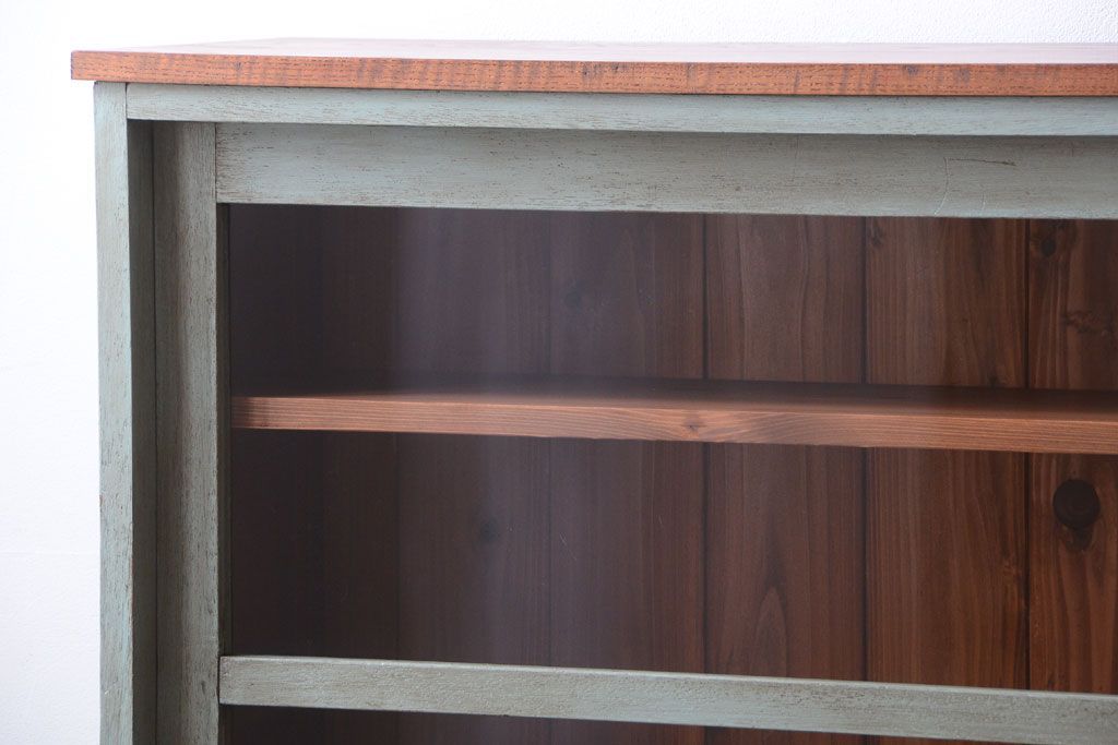 レトロ家具　アンティークペイント　特大サイズ!レトロな横長収納棚(2)