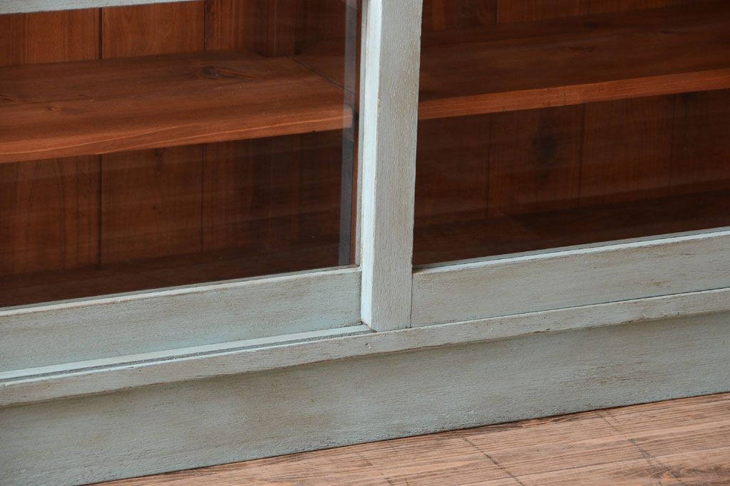 レトロ家具　アンティークペイント　特大サイズ!レトロな横長収納棚(2)