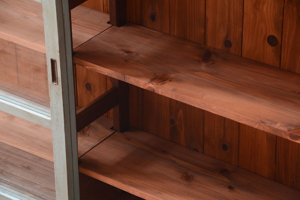 レトロ家具　アンティークペイント　特大サイズ!レトロな横長収納棚(2)