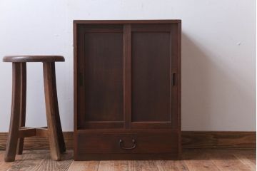 アンティーク家具　和製アンティーク　古い木製の小さな収納棚