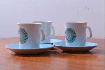 イギリスビンテージ　J&G　MEAKIN(ミーキン) AZTEC(アステカ)シリーズ　カップ&ソーサー3客セット(洋食器)