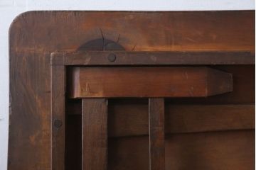 アンティーク家具　和製アンティーク　古い木の大ぶりな角ちゃぶ台