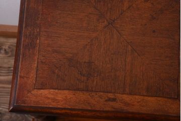 アンティーク家具　和製アンティーク　古い木製の上品なサイドテーブル(電話台)