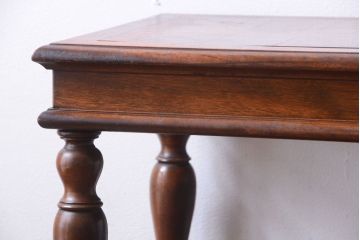 アンティーク家具　和製アンティーク　古い木製の上品なサイドテーブル(電話台)