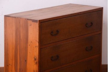 アンティーク家具　和製アンティーク　シンプルな木製チェスト(衣装箪笥)