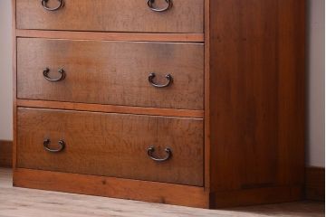 アンティーク家具　和製アンティーク　シンプルな木製チェスト(衣装箪笥)