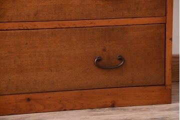 アンティーク家具　和製アンティーク　シンプルな木製チェスト(衣装箪笥)