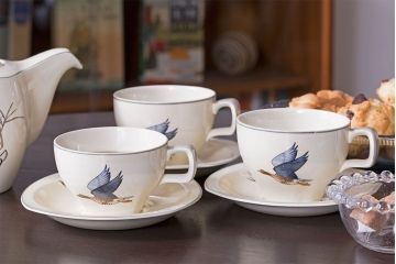 イギリスビンテージ　MIDWINTER(ミッドウィンター)　WILDGEESE(ワイルドギース)シリーズ　カップ&ソーサー3客セット(洋食器)