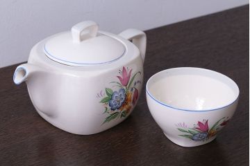 イギリスビンテージ　MIDWINTER(ミッドウィンター)　PETULA(ペトゥラ)シリーズ　ポット&シュガー2点セット(洋食器)