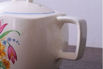 イギリスビンテージ　MIDWINTER(ミッドウィンター)　PETULA(ペトゥラ)シリーズ　ポット&シュガー2点セット(洋食器)