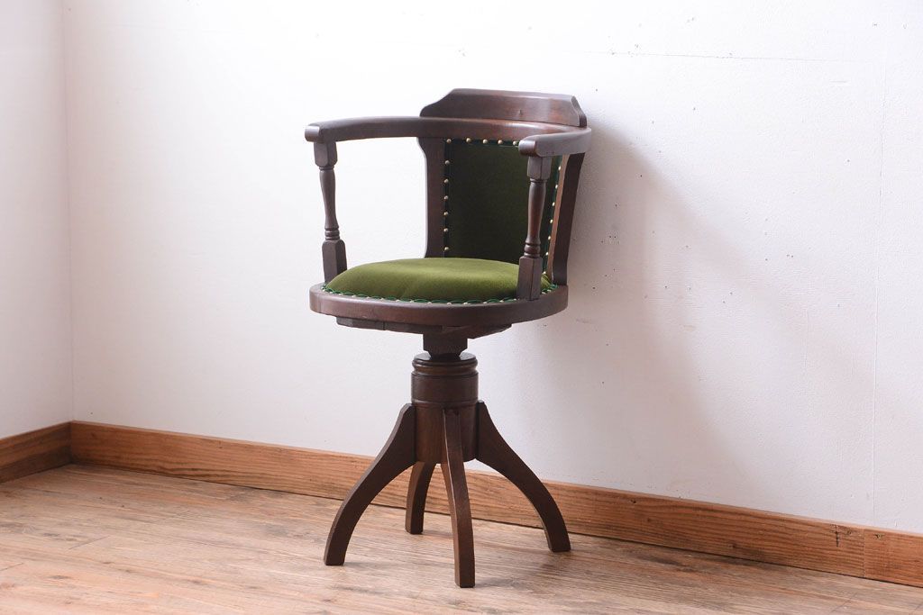 アンティーク家具　和製アンティーク　古いナラ材のシックな回転椅子