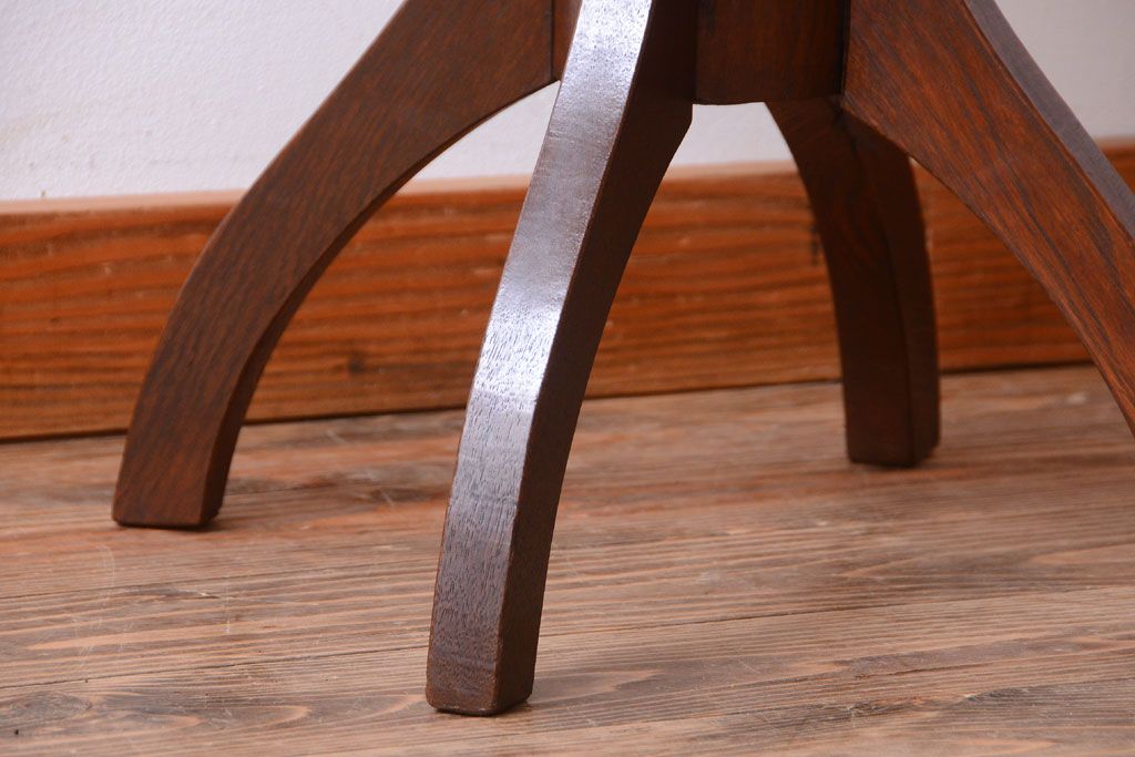 アンティーク家具　和製アンティーク　古いナラ材のシックな回転椅子