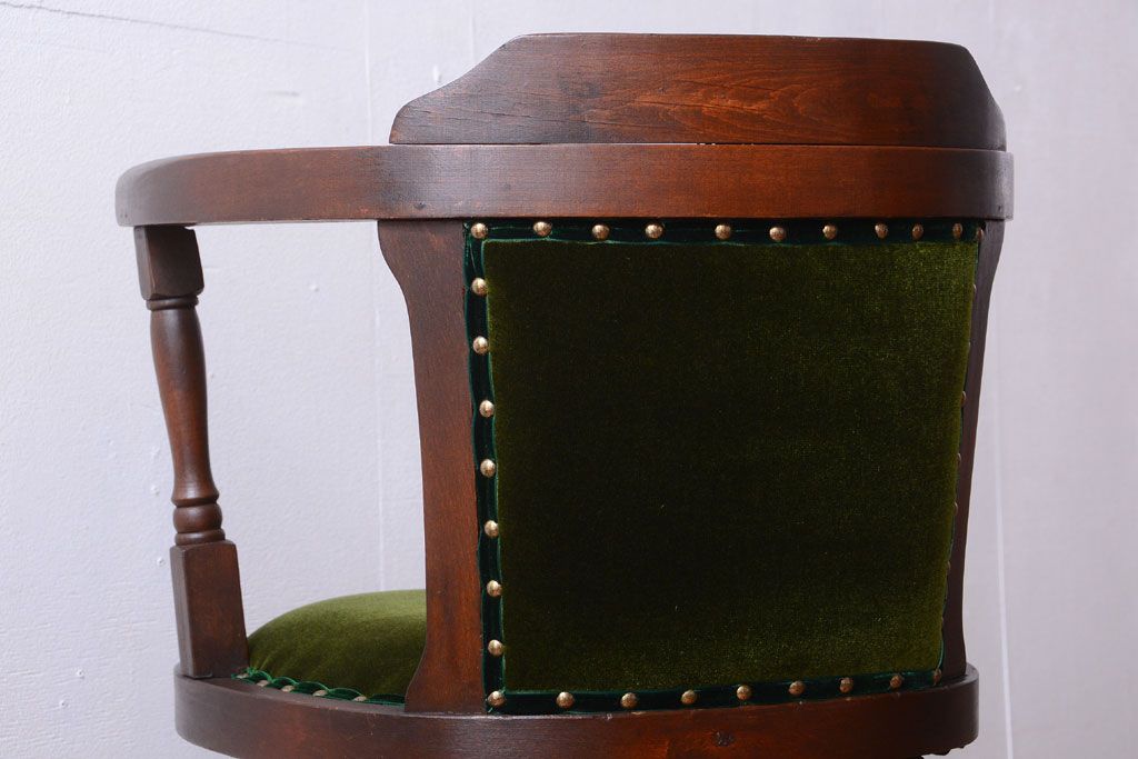 アンティーク家具　和製アンティーク　古いナラ材のシックな回転椅子