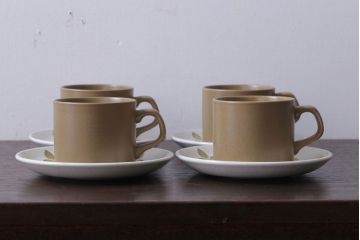 イギリスビンテージ　J&G　MEAKIN(ミーキン) TULIP TIME(チューリップタイム)シリーズ　カップ&ソーサー4客セット(洋食器)