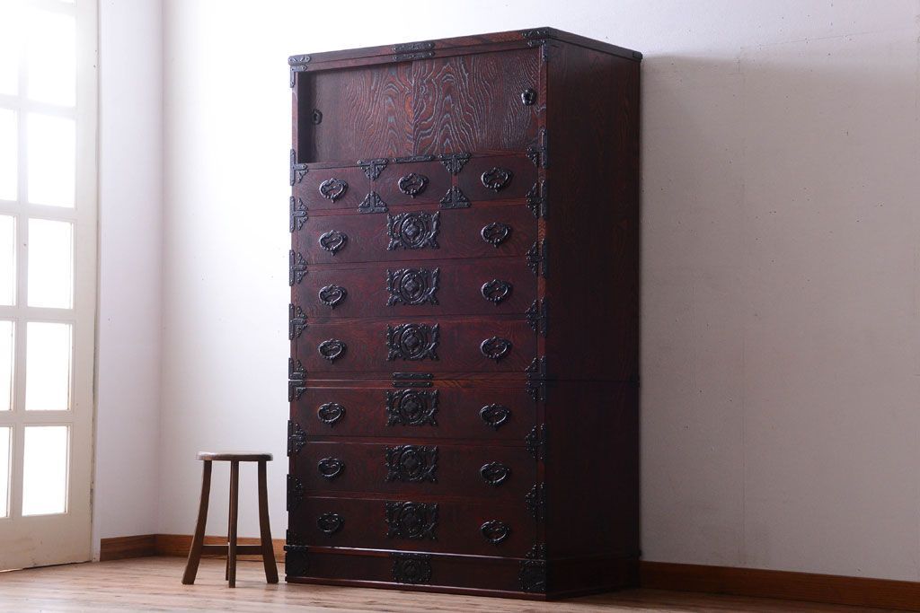 中古 伝統民芸家具 岩谷堂　戸棚付き2段重ね整理箪笥(定価約75万円)