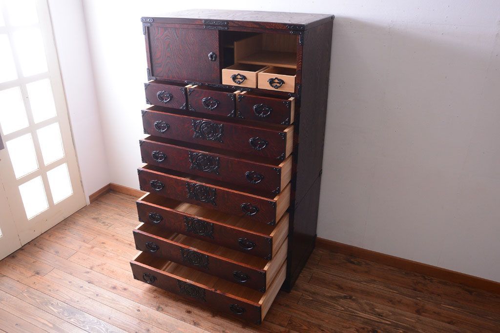 中古 伝統民芸家具 岩谷堂　戸棚付き2段重ね整理箪笥(定価約75万円)