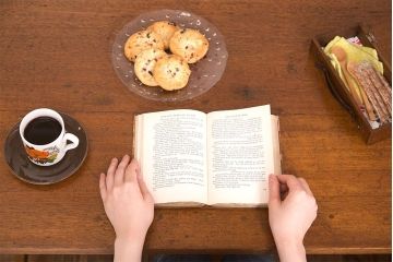 イギリスビンテージ　MARKS&SPENCER(マークス&スペンサー)　POPPIES(ポピーズ)シリーズ　カップ&ソーサー5客セット(洋食器)