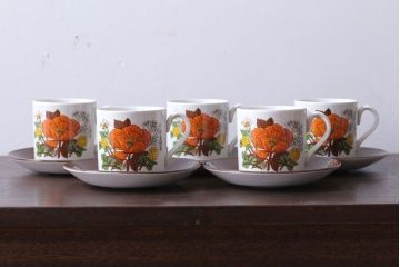 イギリスビンテージ　MARKS&SPENCER(マークス&スペンサー)　POPPIES(ポピーズ)シリーズ　カップ&ソーサー5客セット(洋食器)