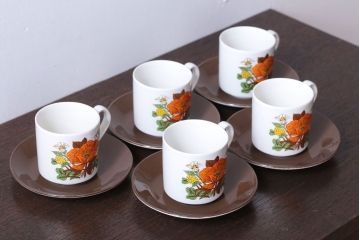 イギリスビンテージ　MARKS&SPENCER(マークス&スペンサー)　POPPIES(ポピーズ)シリーズ　カップ&ソーサー5客セット(洋食器)
