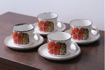イギリスビンテージ　MIDWINTER(ミッドウィンター)　STONEHENGE　NASTURTIUM(ストーンヘンジ　ナスタチュウム)シリーズ　カップ&ソーサー4客セット(洋食器)