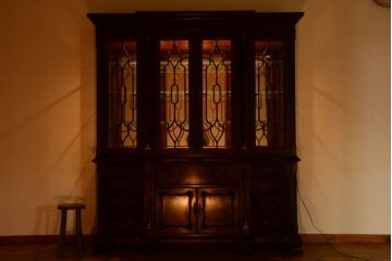 中古　DREXEL HERITAGE (ドレクセルヘリテイジ)USA　特大カップボードキャビネット