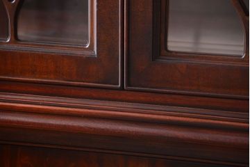 中古　DREXEL HERITAGE (ドレクセルヘリテイジ)USA　特大カップボードキャビネット