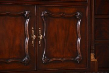 中古　DREXEL HERITAGE (ドレクセルヘリテイジ)USA　特大カップボードキャビネット