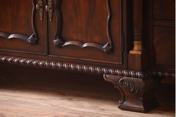 中古　DREXEL HERITAGE (ドレクセルヘリテイジ)USA　特大カップボードキャビネット