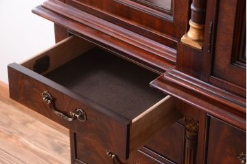 中古　DREXEL HERITAGE (ドレクセルヘリテイジ)USA　特大カップボードキャビネット