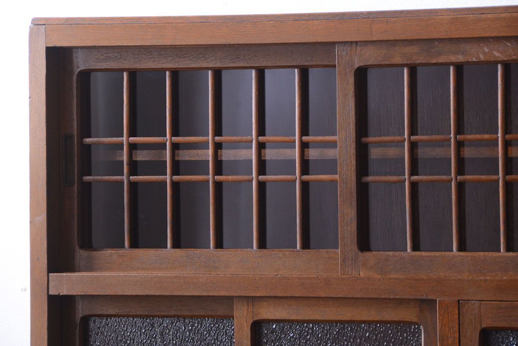 アンティーク家具　和製アンティーク　ダイヤガラス入り!作業台付き上品な古いカップボード(食器棚)