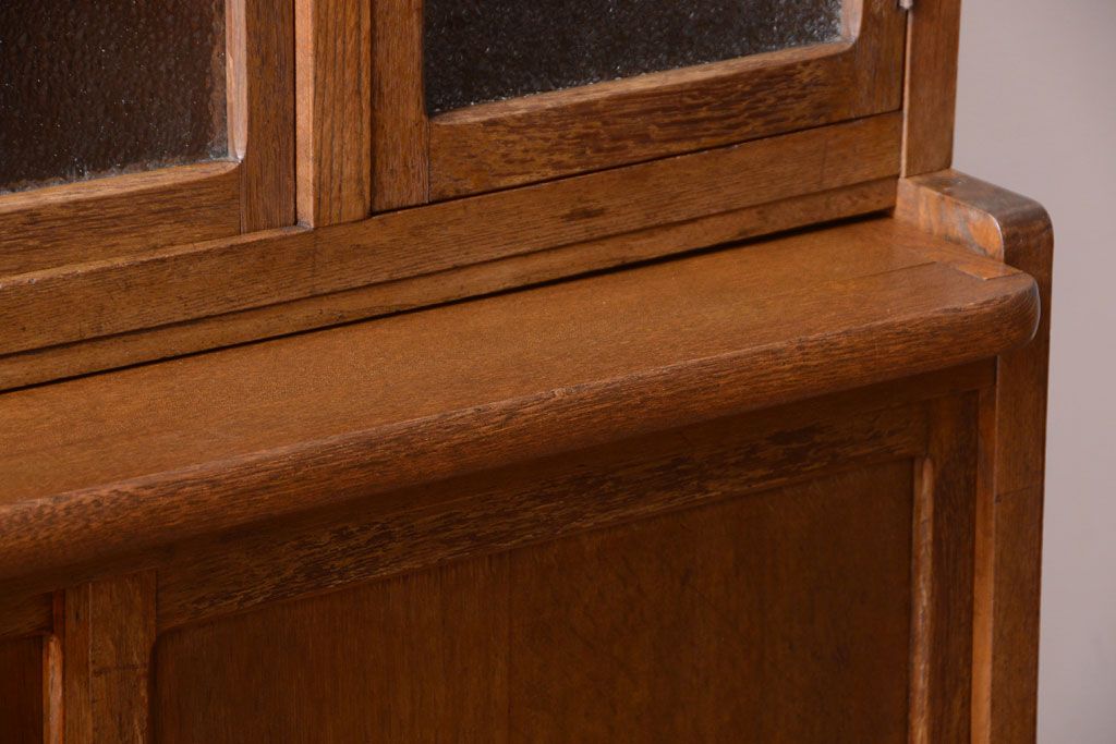 アンティーク家具　和製アンティーク　ダイヤガラス入り!作業台付き上品な古いカップボード(食器棚)